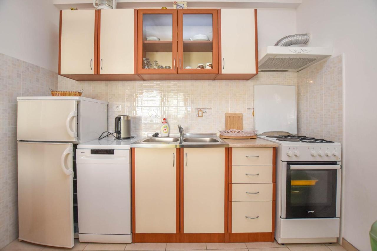 Apartments Dandelion 比奥格勒·纳·莫鲁 外观 照片