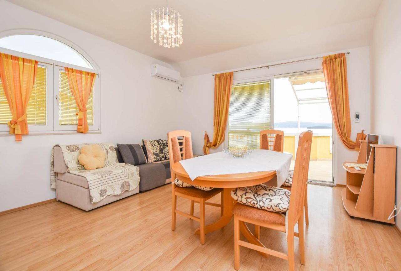 Apartments Dandelion 比奥格勒·纳·莫鲁 外观 照片