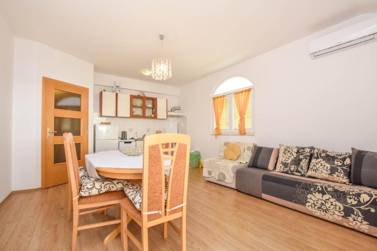 Apartments Dandelion 比奥格勒·纳·莫鲁 外观 照片